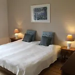לינה וארוחת בוקר Manoir Du Taillis