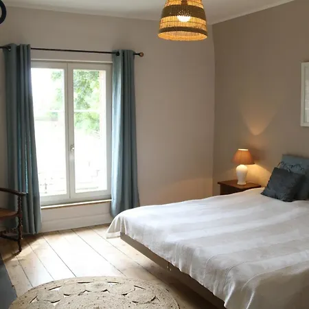 Manoir Du Taillis Bed & Breakfast *
