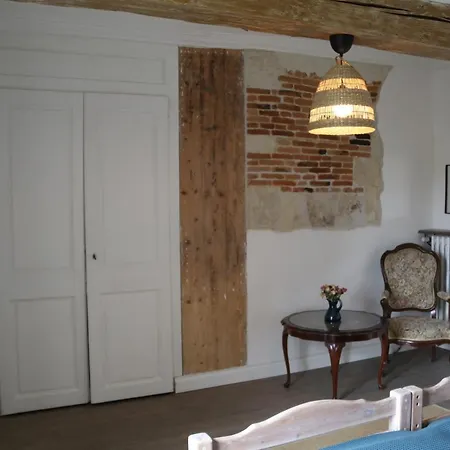 Haras Du Taillis Couette-café 3*