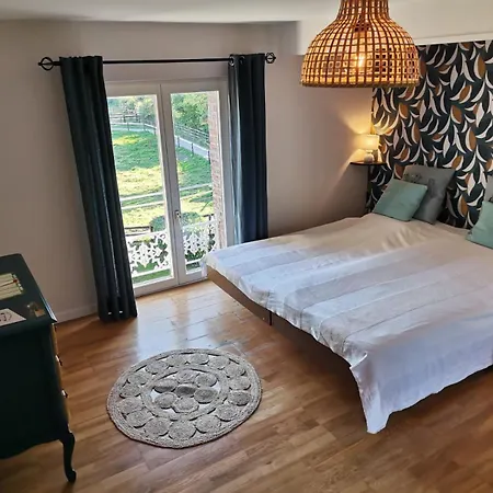 Bed & Breakfast Manoir Du Taillis 3*