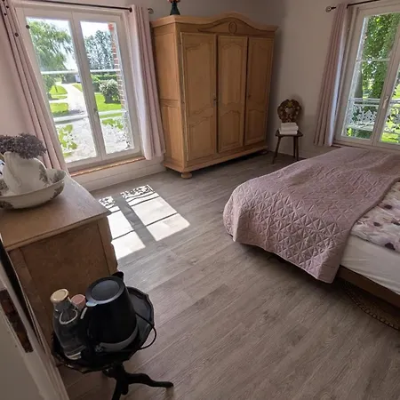 Haras Du Taillis Couette-café 3*