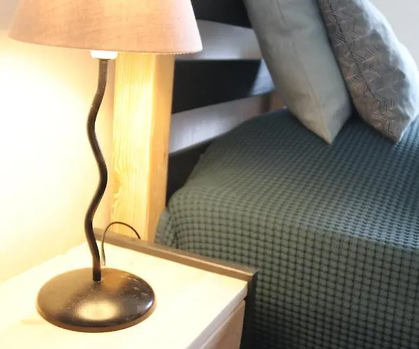 Manoir Du Taillis Bed and Breakfast Heugon